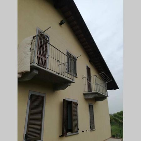 Casa Vacanze Liliana Priocca Exterior foto